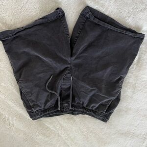 American eagle cargo shorts